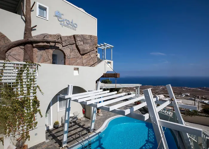 Erato Apartments