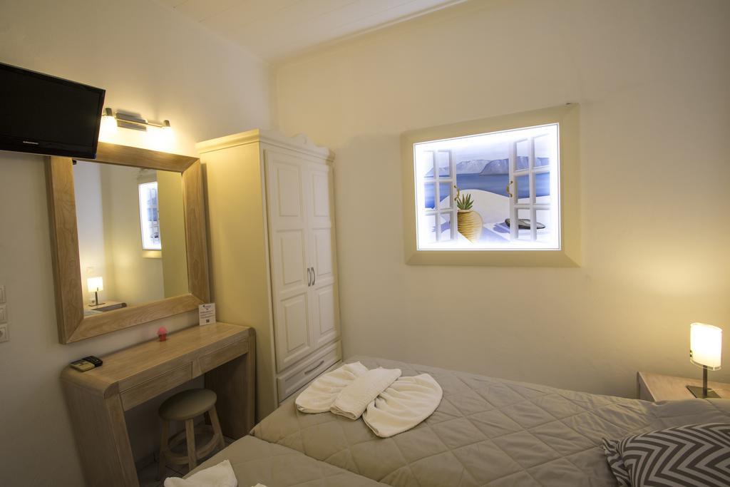 Apartahotel Erato Fira (Santorini)
