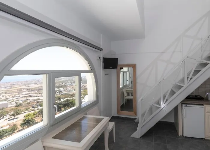 Erato Apartments